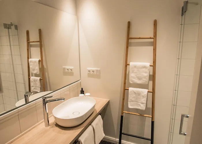 Ξενοδοχείο με διαμερίσματα Ueberfluss Serviced-apartments